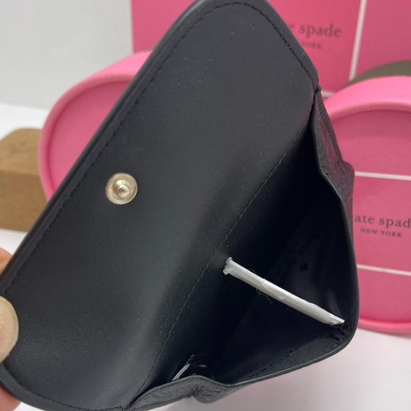 Kate Spade Dumpling Small Pebble Leather Flap Card Holder Wallet 
Black 
NWT - Picture 16 of 16